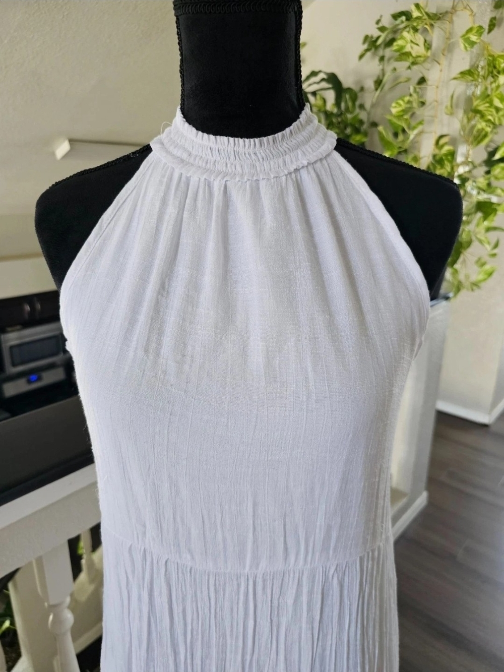 Mlle Gabrielle White Halter Tiered Maxi Dress Small - Picture 6 of 7